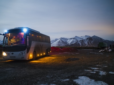 Toyota Hiace Mini Bus 2023